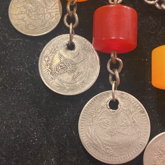 Antique-Vintage Chinese Coin Necklace with Butterscotch And Cherry Copal Amber - Picture 5 of 15